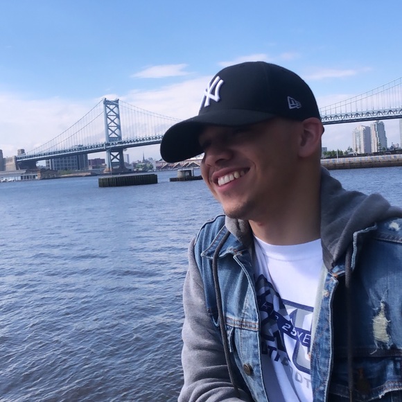 Meet your Posher, Peter - Picture 1 of 1